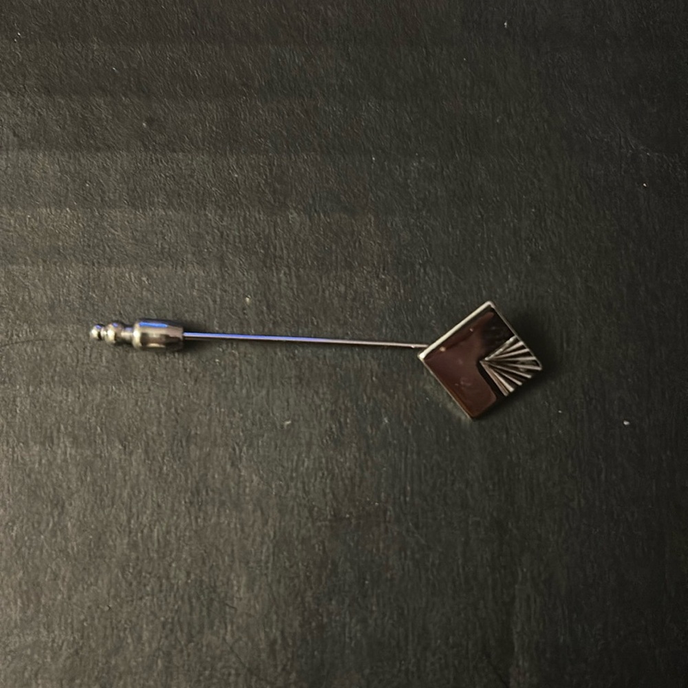 Vintage silver tie pin.